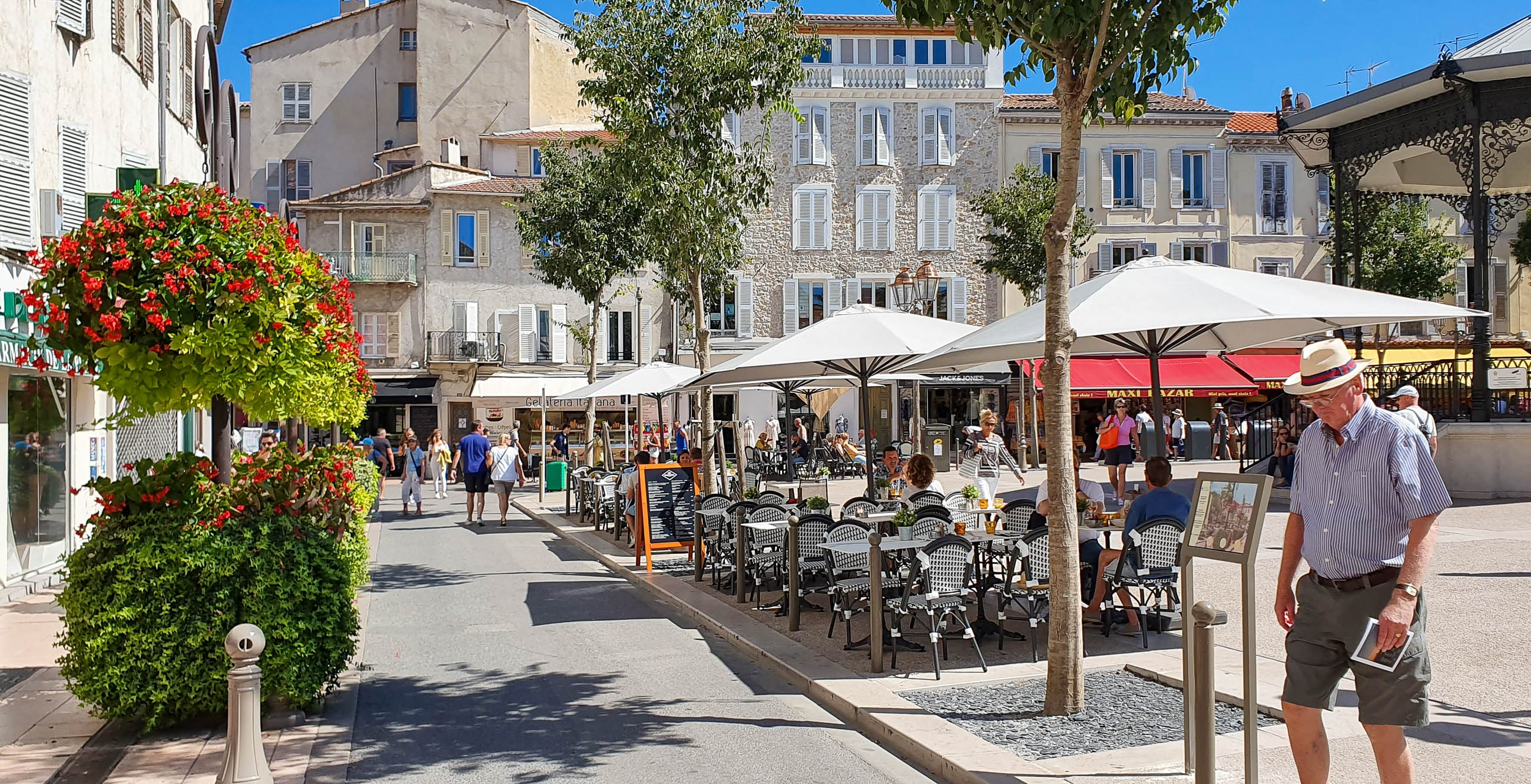 Place Nationale Antibes